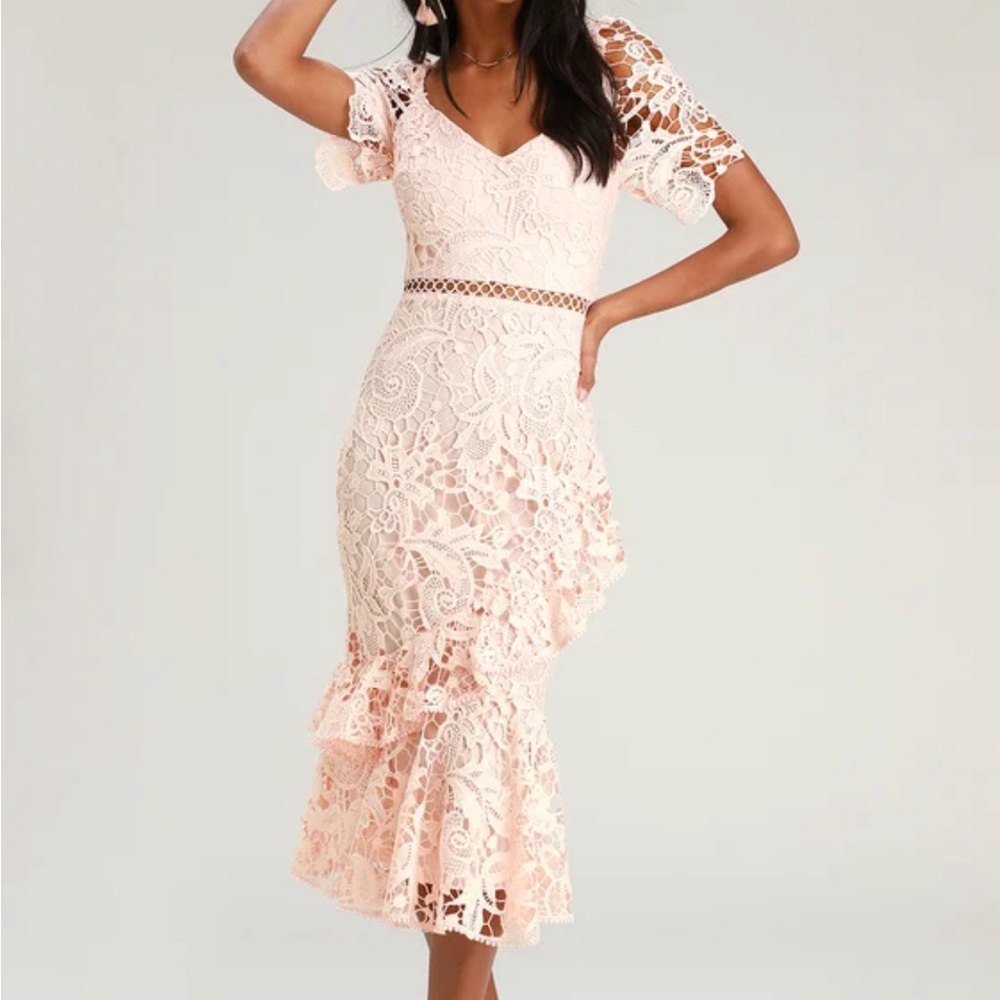 Lulu’s Pretty Dress!